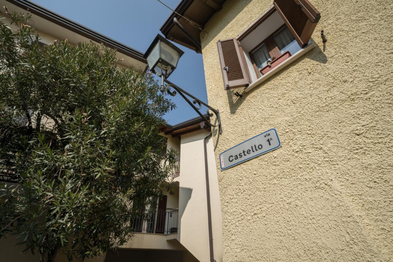 Gardappartamenti Castle Bell Moniga del Garda Екстериор снимка